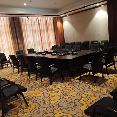 Hotel Kaloum Conakry Bagian luar foto